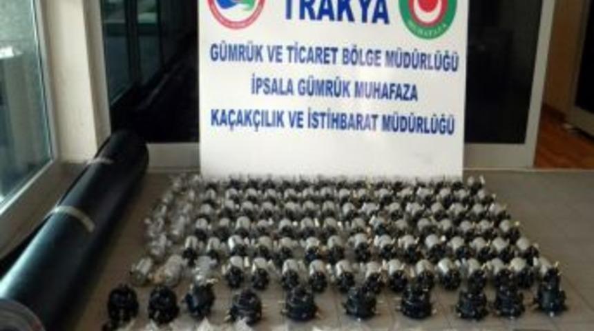 G&uuml;mr&uuml;k Kapılarında Ka&ccedil;ak&ccedil;ılara G&ouml;z A&ccedil;tırılmıyor