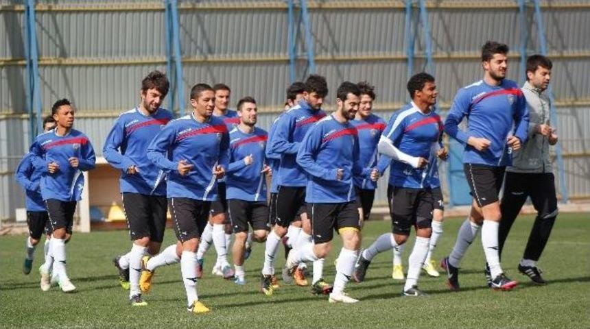 Bucaspor&rsquo;da Ankarag&uuml;c&uuml; Hazırlıkları Devam Ediyor