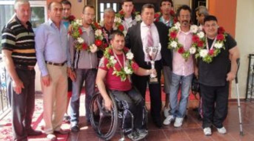 Sorunu Başkan Alıcık &Ccedil;&ouml;zd&uuml;