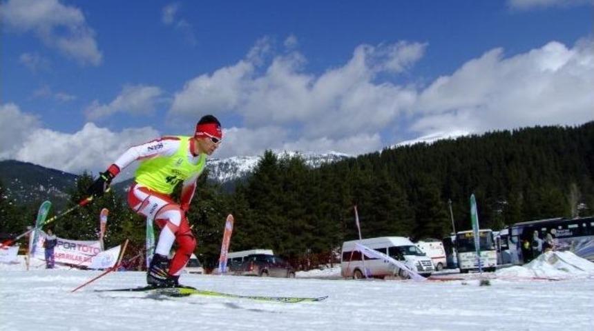 &Uuml;niversiteler Kayaklı Koşu Şampiyonası Sona Erdi