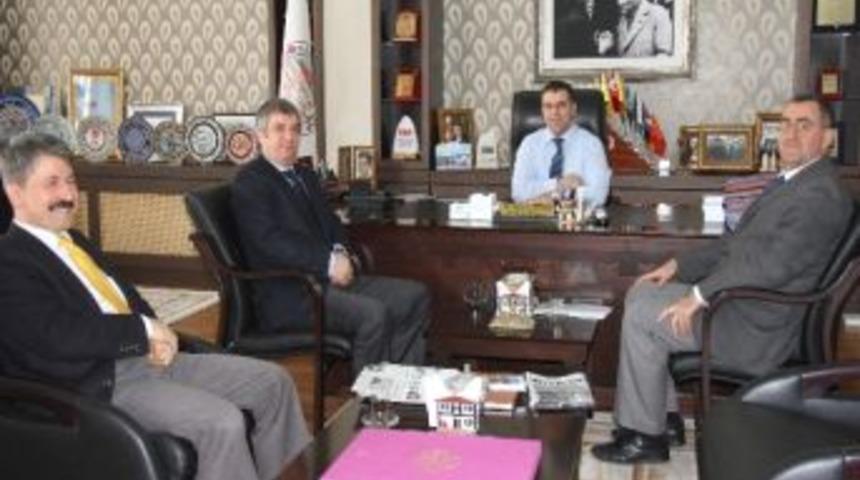 Şahin, &Ccedil;etin Ve Alak&rsquo;tan Başkan Aksoy&rsquo;a Ziyaret