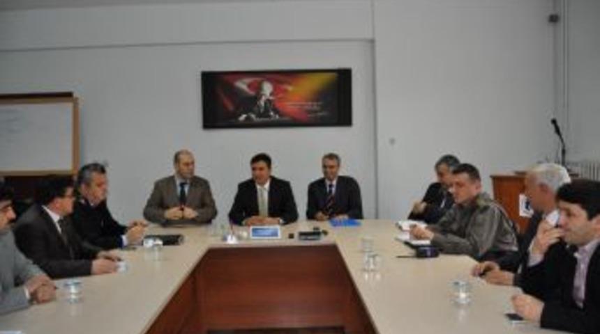 Enerjisa Alaplı!da Elektrik sorunlarını dinledi