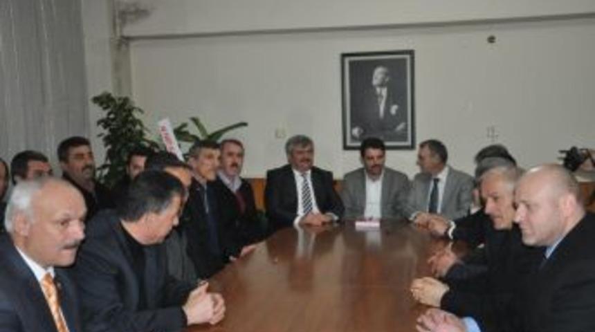 Fatih Mehmet &Ccedil;akır'a hayırlı olsun ziyareti