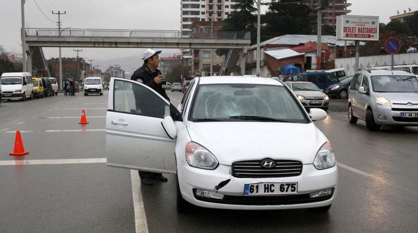 İşe Giden Hastane Personeline Ara&ccedil; &Ccedil;arptı