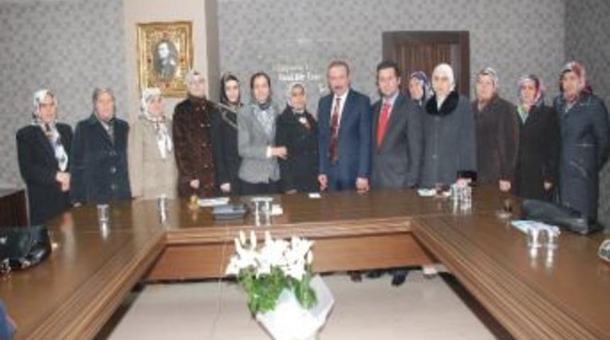 Vatandaştan Başkan'a Teşekk&uuml;r Ziyareti