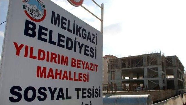 Yıldırım Beyazıt Mahallesinde Sosyal Ve Spor Tesisi