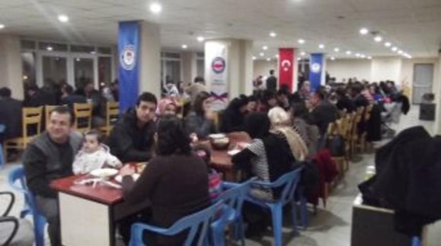 Gerc&uuml;ş'te Eğitim Bir-sen &Uuml;yeleri Bir Araya Geldi