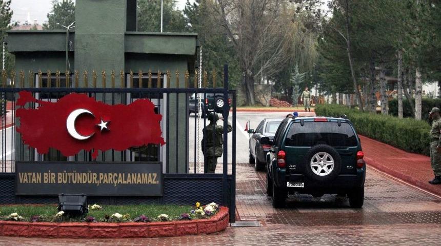 Genelkurmay Başkanı &Ouml;zel, 2. Ordu Komutanlığı'nda