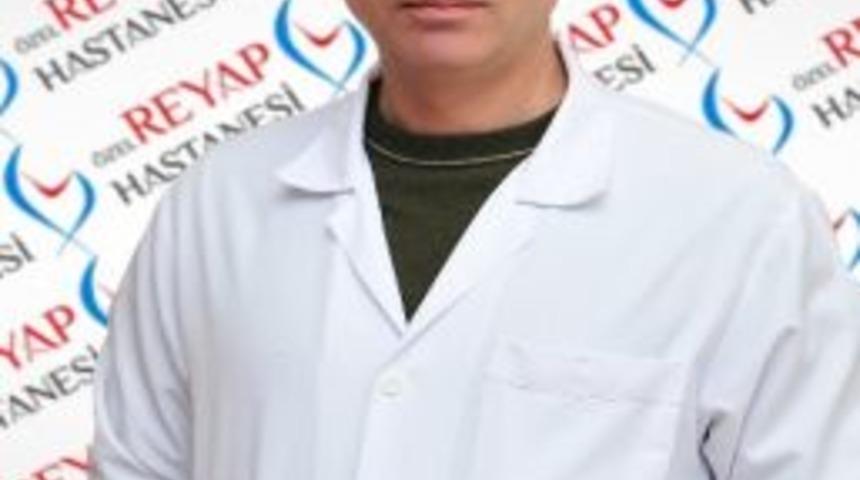 Op. Dr. Cafer Arslan: &Uuml;lkemizde Meme Protezi Sayısı Giderek Artıyor