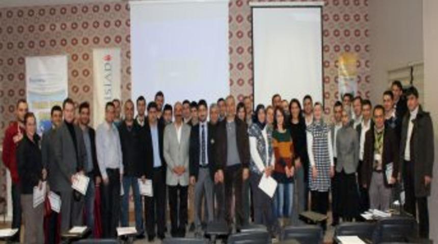 SİSİAD &Uuml;yelerine Beden Dilini Kullanma Eğitimi