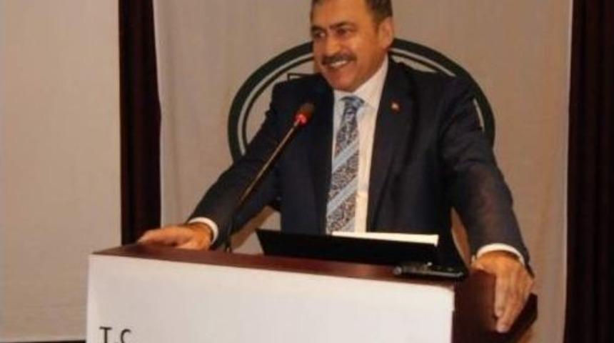 Orman Ve Su İşleri Bakanlığı Trabzon İli Koordinasyon Kurulu Toplantısı Orman Ve Su İşleri Bakanı Veysel Eroğlu'nun Katılımıyla Yapıldı