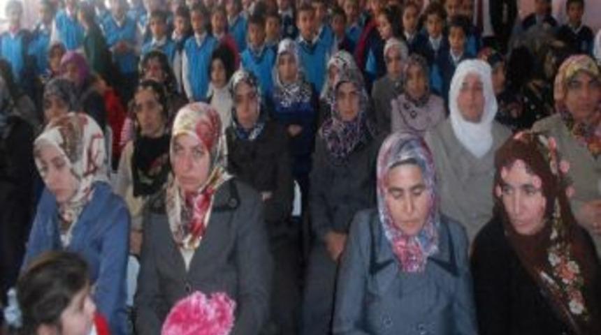 Malatya &lsquo;değerler Eğitimi&rsquo; Semineri D&uuml;zenlendi