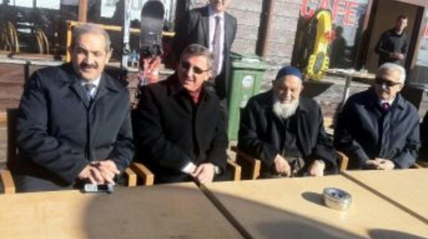 Başkan &Uuml;rg&uuml;p&rsquo;&uuml;n Kayseri Temasları