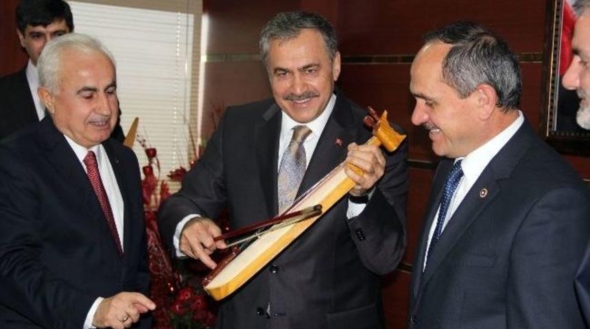 Bakan Eroğlu Giresun&rsquo;da