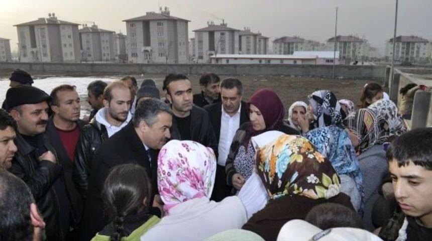 Ak Partili Aras Kevenli Toki Sakinlerini Ziyaret Etti