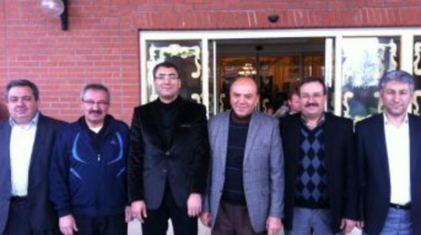 İşadamı Aslan, Tuz Araştırma Merkezi I&ccedil;in 500 Bin Lira Bağışladı