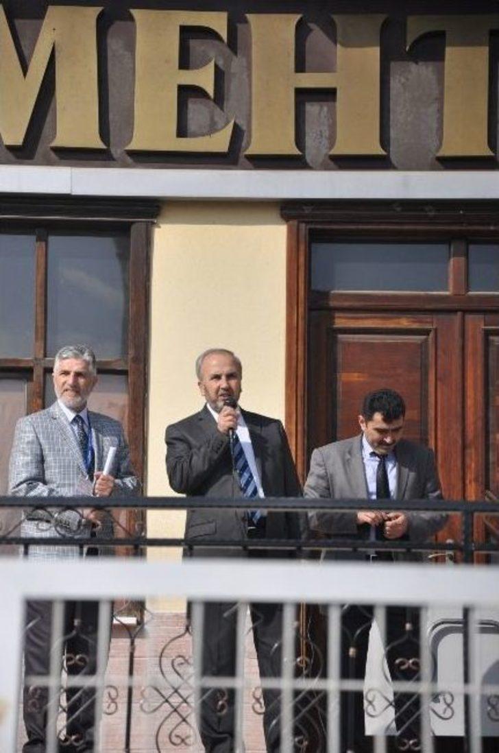 Umre Yolcuları Dualarla Uğurlandı G1