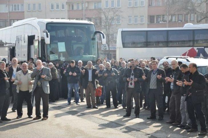 Umre Yolcuları Dualarla Uğurlandı G3