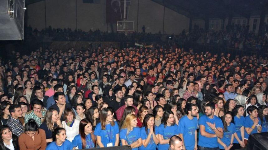 OM&Uuml; Gen&ccedil;lik K&uuml;lt&uuml;r&ndash;Sanat Festivali Konserle Sona Erdi