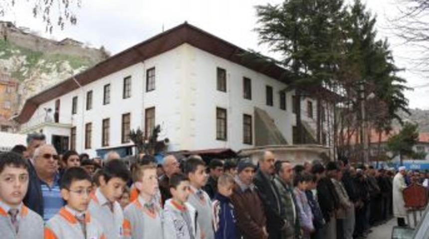 Kazada Hayatını Kaybeden &Ouml;ğrenci Toprağa Verildi