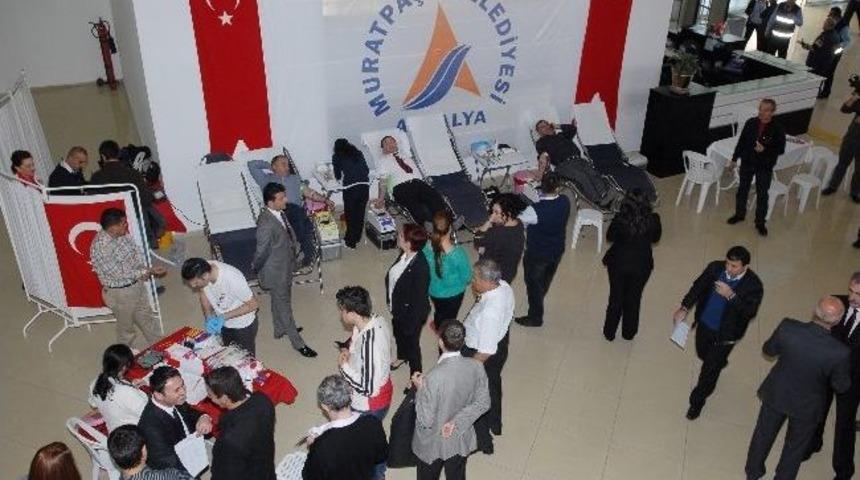 Muratpaşa Belediyesi&rsquo;nde Kan Bağışı Kampanyası