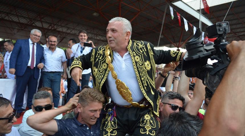 657. Tarihi Kırkpınar Yağlı Güreşleri'nde Seyfettin Selim 10. kez Kırkpınar ağası oldu!