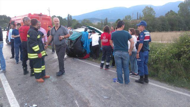 Bolu'da trafik kazası: 2 ölü 6 yaralı<br />
