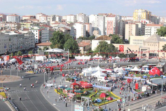 Kayseri'de 'Demokrasi nöbeti'