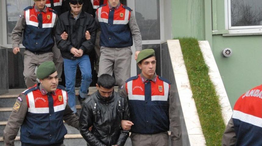 Sırt &Ccedil;antasında Kokain Taşırken Yakalandı