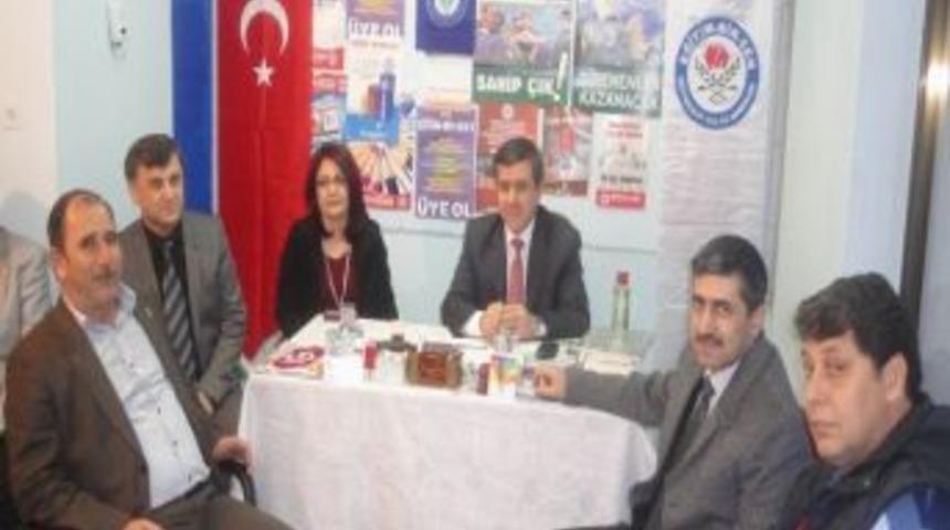 Edremit Ak Parti, Eğitim Bir- Sen&rsquo;i Ziyaret Etti