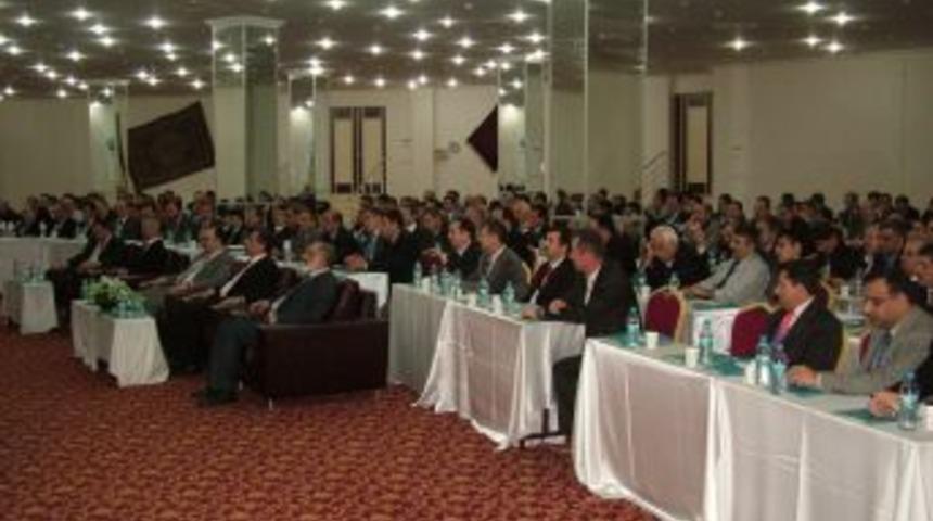 Hac Kayıt G&ouml;revlilerine Seminer Verildi