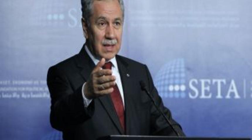 Arın&ccedil;: 28 Şubat&rsquo;ta DYP&rsquo;lilerin Y&uuml;zde 60'ı Yurt Dışına Ka&ccedil;tı