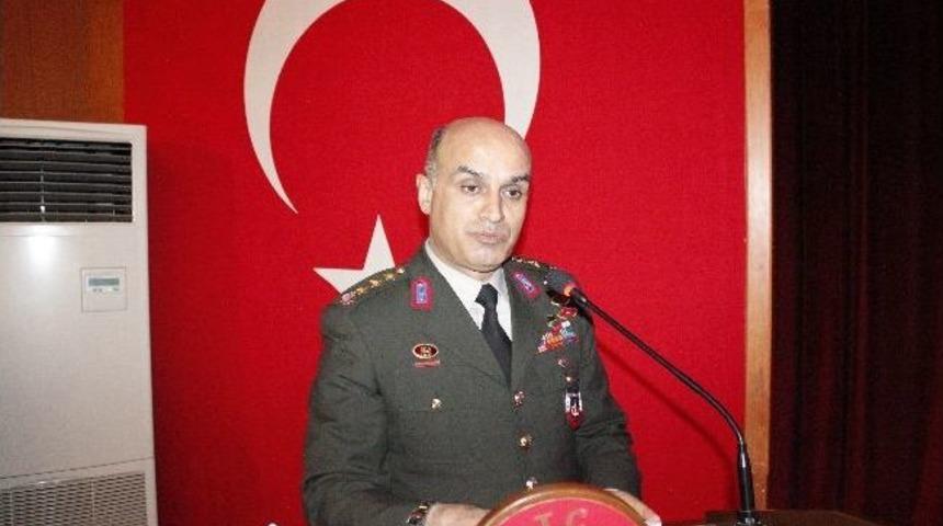 Valı Lekesız 2012 Yılını Değerlendirdi