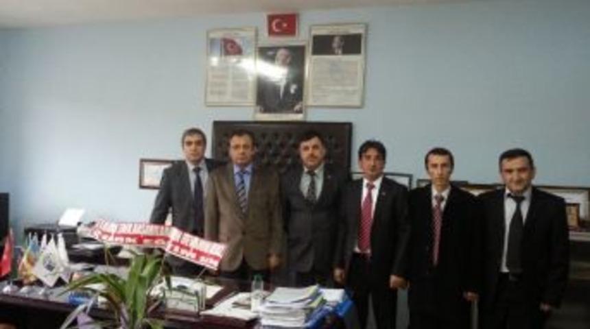 Alaplı Türk Eğitim Sen’den Yılın Kaliteli Okuluna Ziyaret