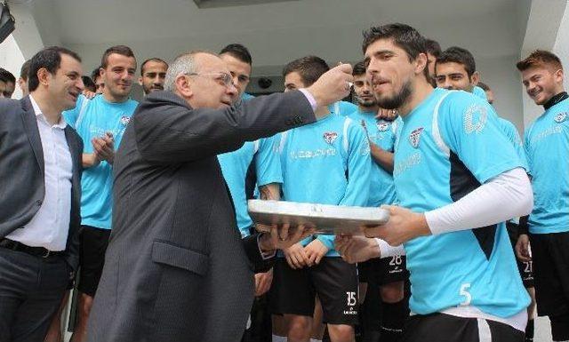 Başkan Ergün’den Manisaspor’a Moral Ziyareti