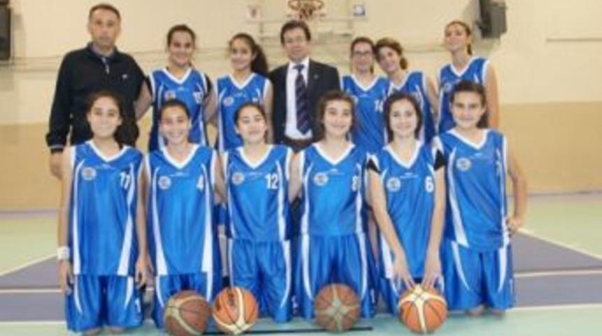 İsabeyli&rsquo;de şampiyonluk gecesi