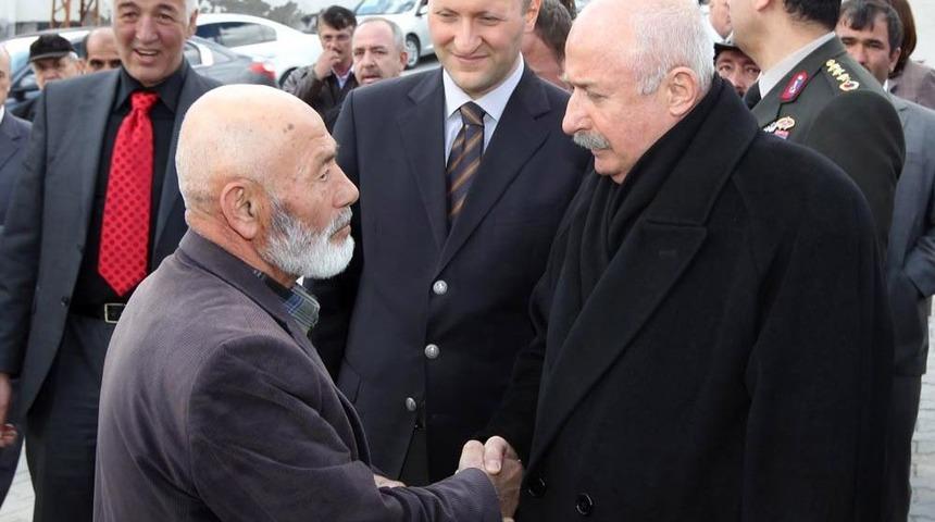 Ankara Valisi Y&uuml;ksel, Ayaş&rsquo;ı Gezdi