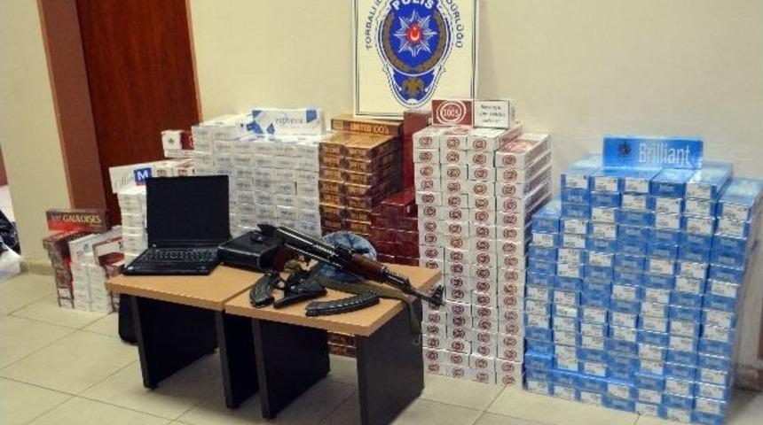 Torbalı'da Kaçak Sigara Operasyonu