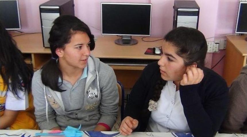 Sorgun&rsquo;da &ldquo;rehber Abla Rehber Abi&rdquo; Projesi