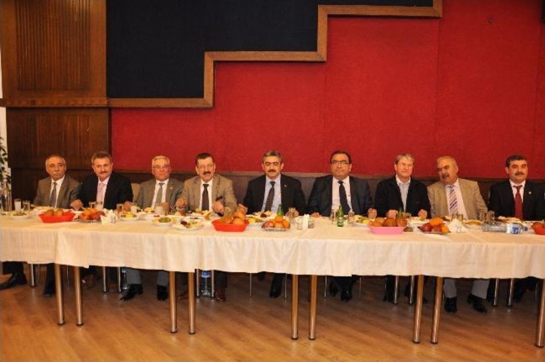 Sa&ccedil; Şov Festivali Katılımcıları Bir Araya Geldi