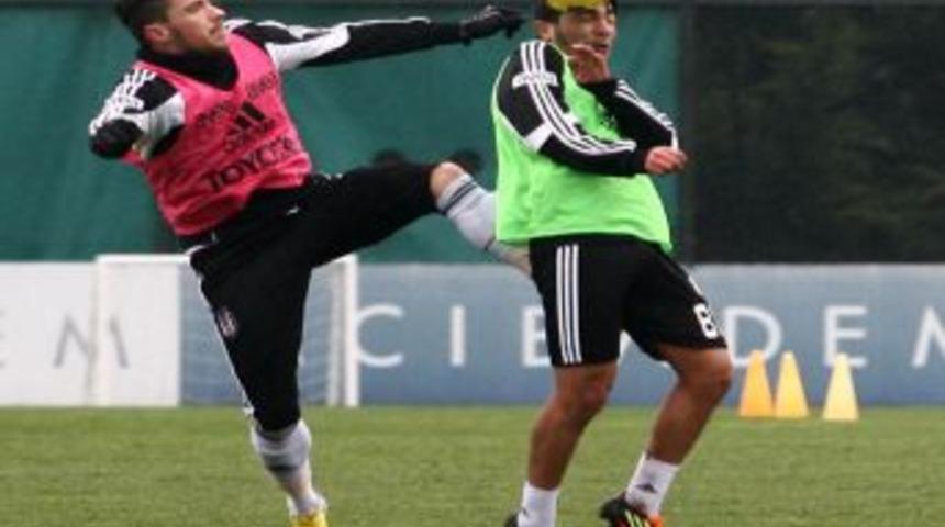 Beşiktaş, Fenerbahçe Maçı Hazırlıklarını Sürdürdü