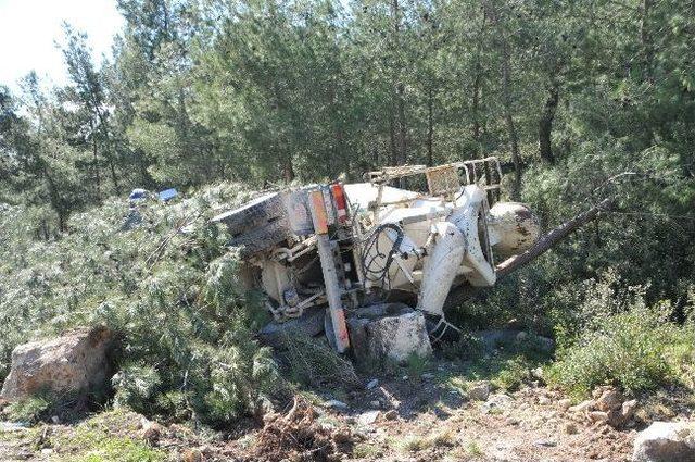 Ormana Uçan Beton Mikserinden Yara Almadan Kurtuldu