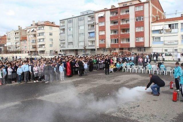 Edremit’te Sivil Savunma Tatbikatı