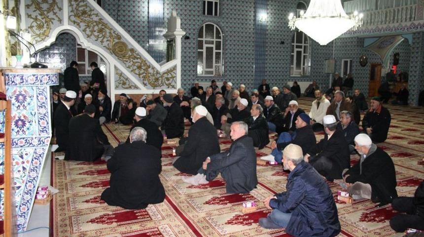 Vakfıkebir&rsquo;de Erbakan I&ccedil;in Mevlit Okutuldu