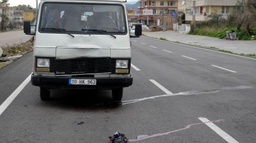 Edremit&rsquo;te Trafik Kazası: 1 &Ouml;l&uuml;