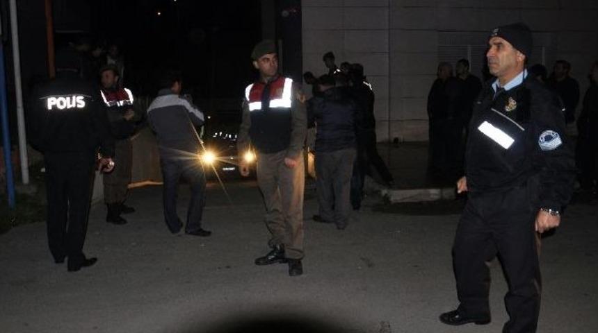 Belediye Operasyonunda 17 Tutuklama