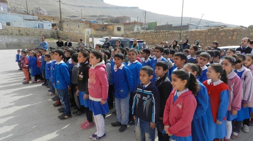 Derik Atat&uuml;rk İlkokulu Ile Nizip &Ouml;zel Afitab Koleji Artık Kardeş