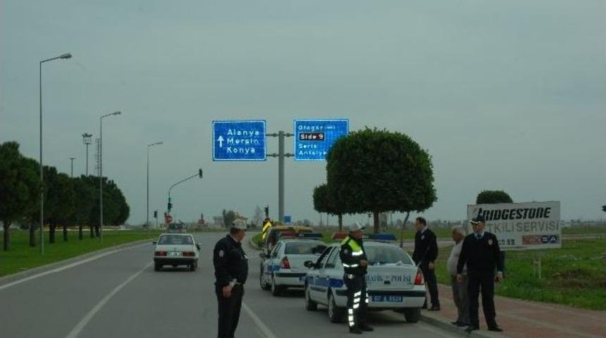 Manavgat'ta Asayiş Uygulaması Devam Ediyor