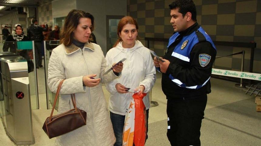 Polis, Sahte Savcı Ve Polislere Karşı M&uuml;cadeleyi Metrolardan Başlattı