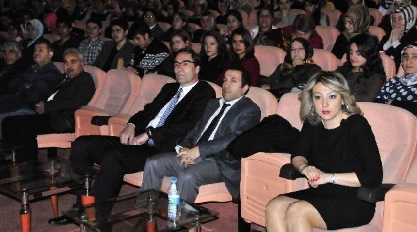 "erteleme&rdquo; Konulu Konferans İlgi G&ouml;rd&uuml;